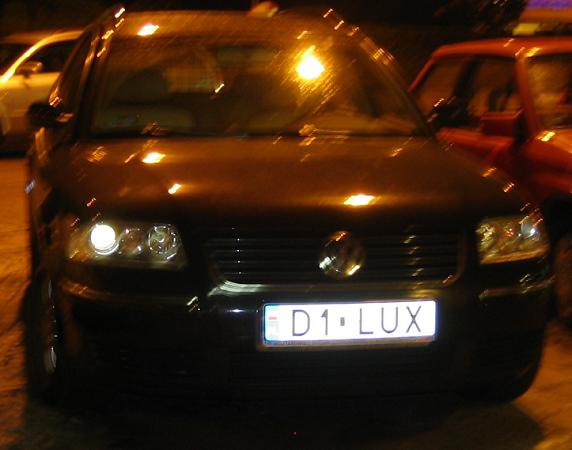 d1_lux.jpg