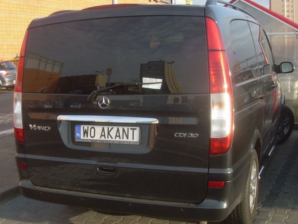 w0_akant.jpg