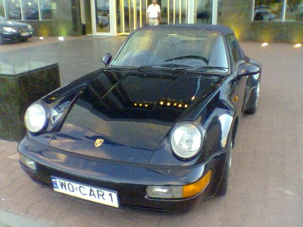 w0_car1.jpg