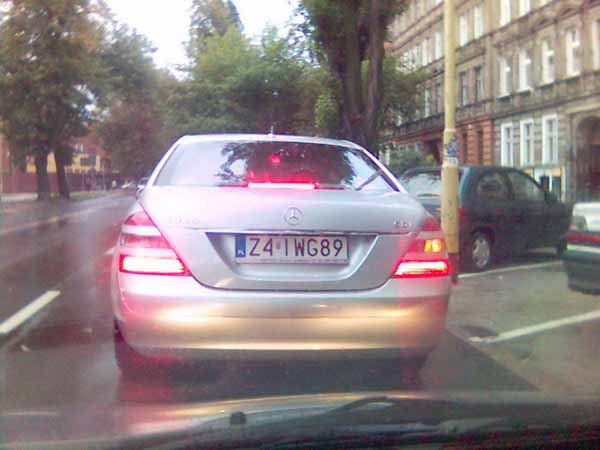 z4_iwg89.jpg