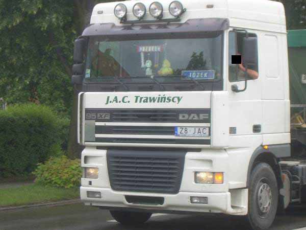 z8_jac.jpg