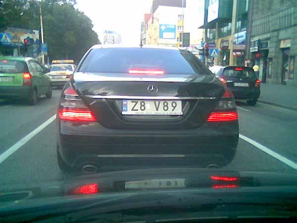 z8_v89.jpg